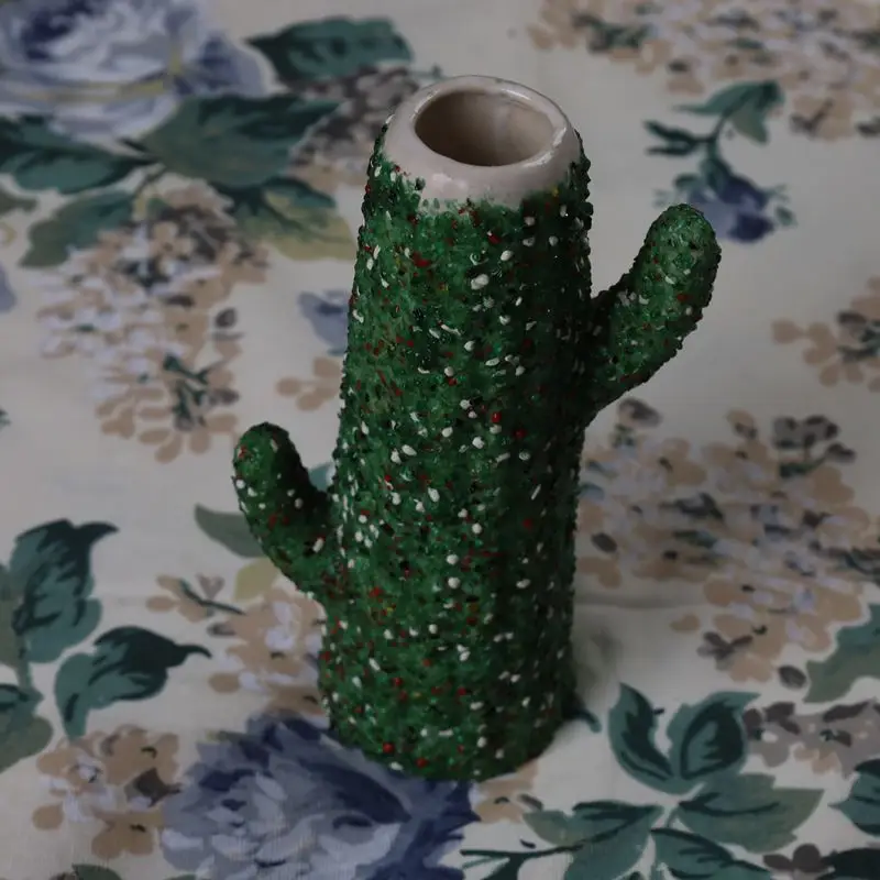 cactus-charm-vase
