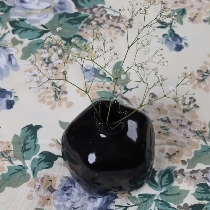 midnight-ripple-vase